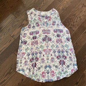 J.Jill sleeveless shirt.